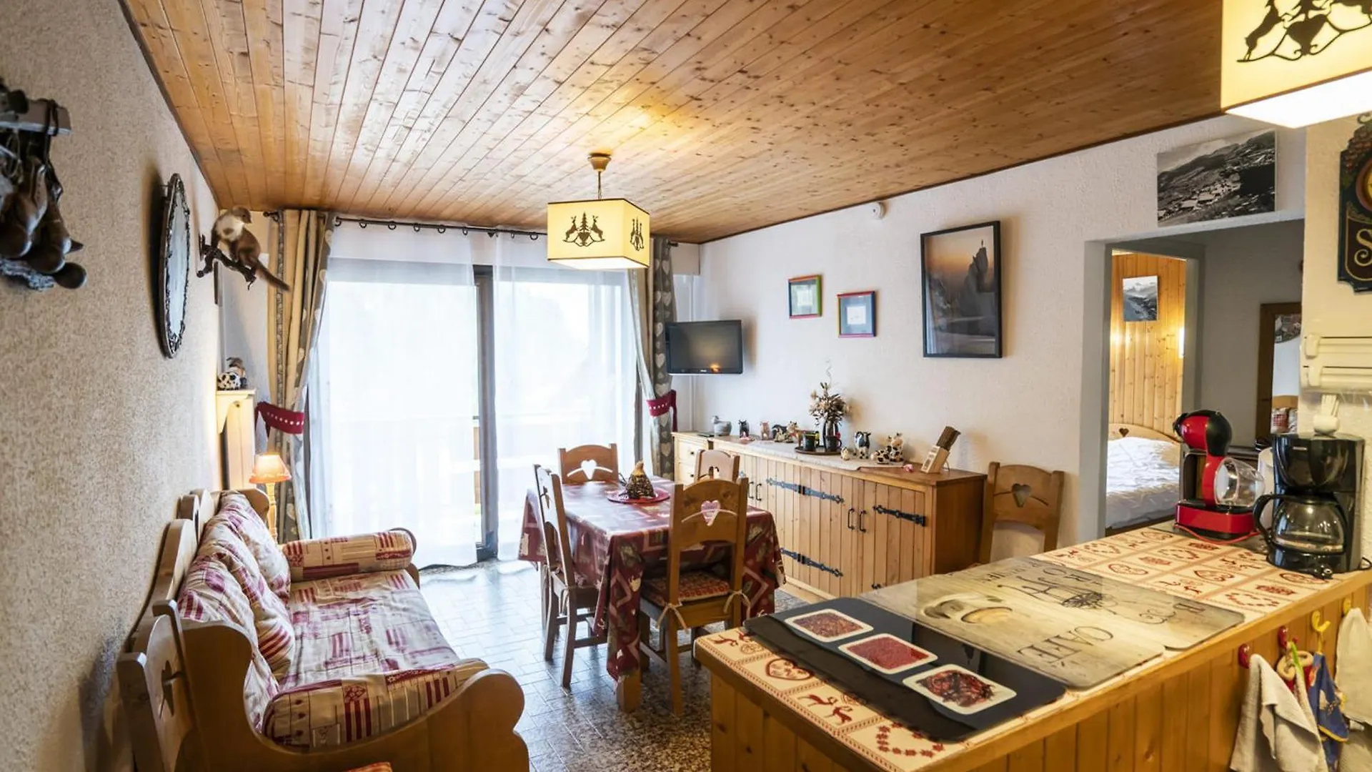 Appartement Cosy 5 Pers., Parking Privatif, Proche Centre Et Remontees, Chatel - Fr-1-676-4 0*,  France